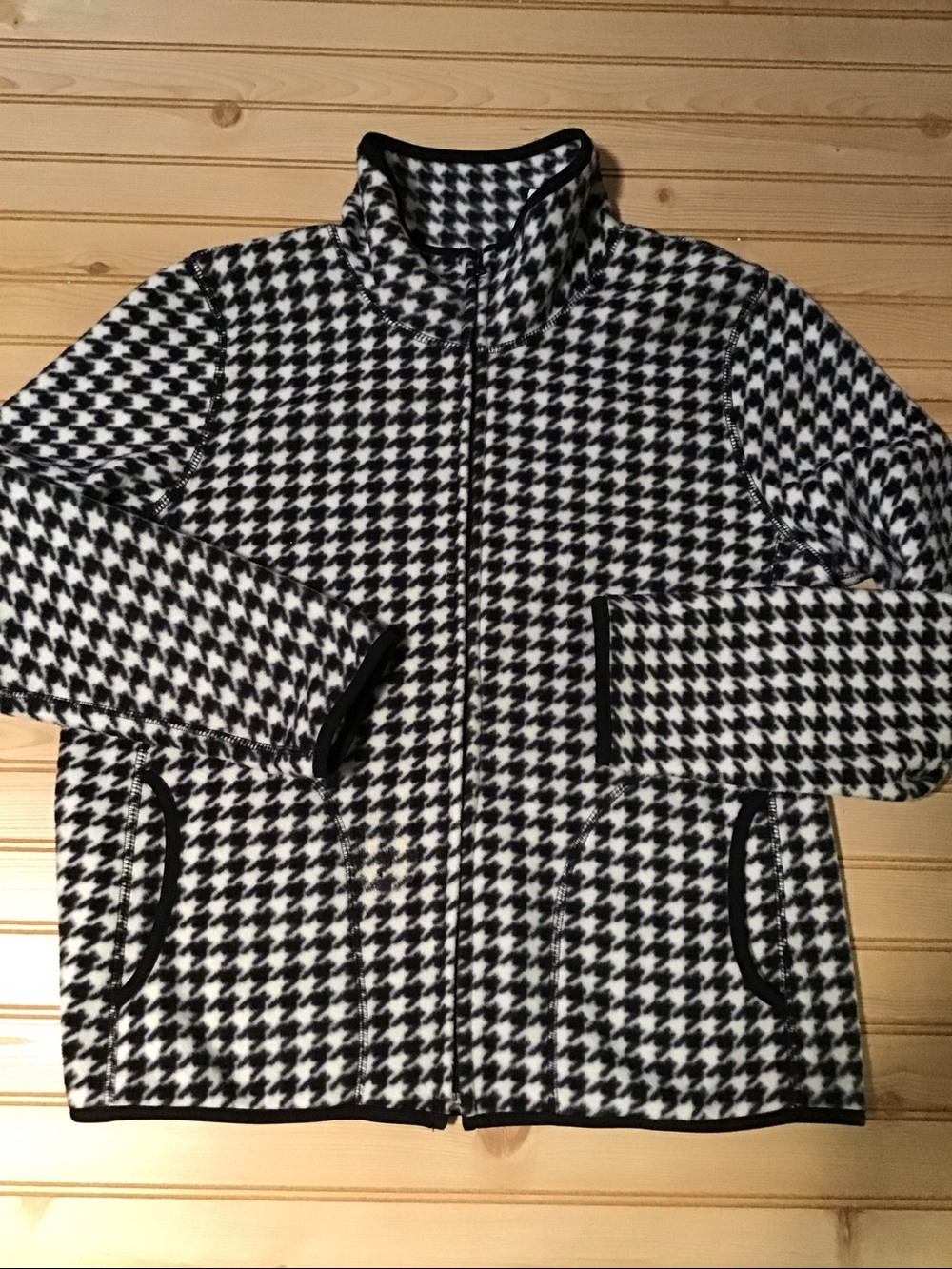Le Moda Womens Black & White Houndstooth Cozy Fleece Zip Up High Neck Jacket